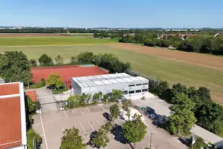 Sportplatzansicht des Gymnasiums Kirchheim